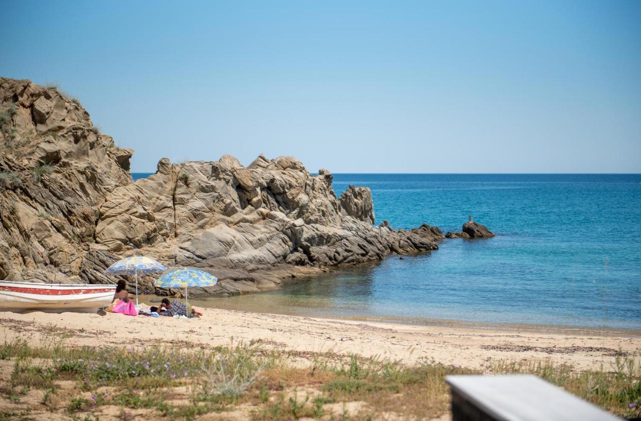 Almare Seaside Studios & Suites - Sarti Sithonia Luaran gambar