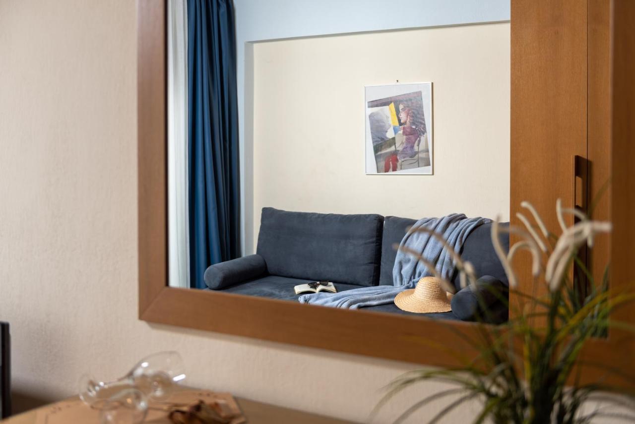 Almare Seaside Studios & Suites - Sarti Sithonia Luaran gambar