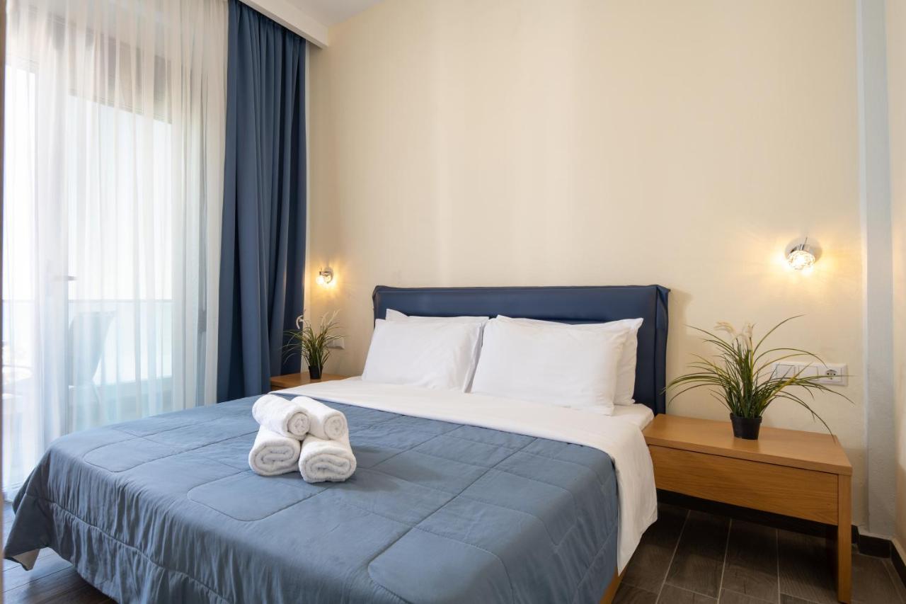 Almare Seaside Studios & Suites - Sarti Sithonia Luaran gambar
