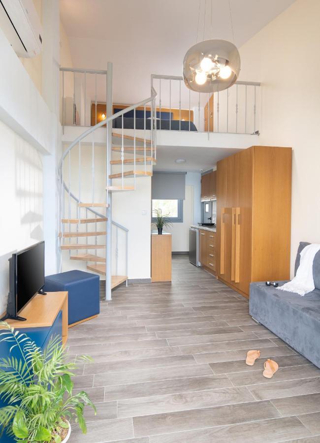 Almare Seaside Studios & Suites - Sarti Sithonia Luaran gambar