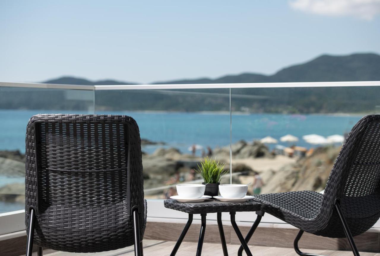 Almare Seaside Studios & Suites - Sarti Sithonia Luaran gambar